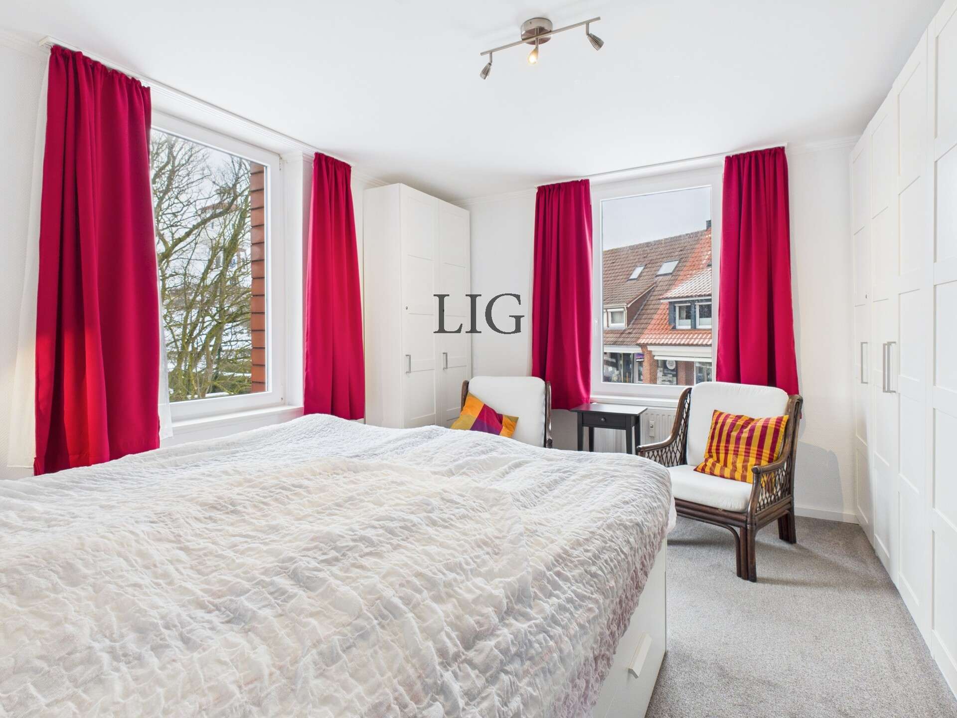 Immobilie in Langeoog - LAGE, LAGE, LAGE: Traumhafte Ferienwohnung nur wenige Meter vom Wasserturm und Hauptstrand entfernt! - Bild 2