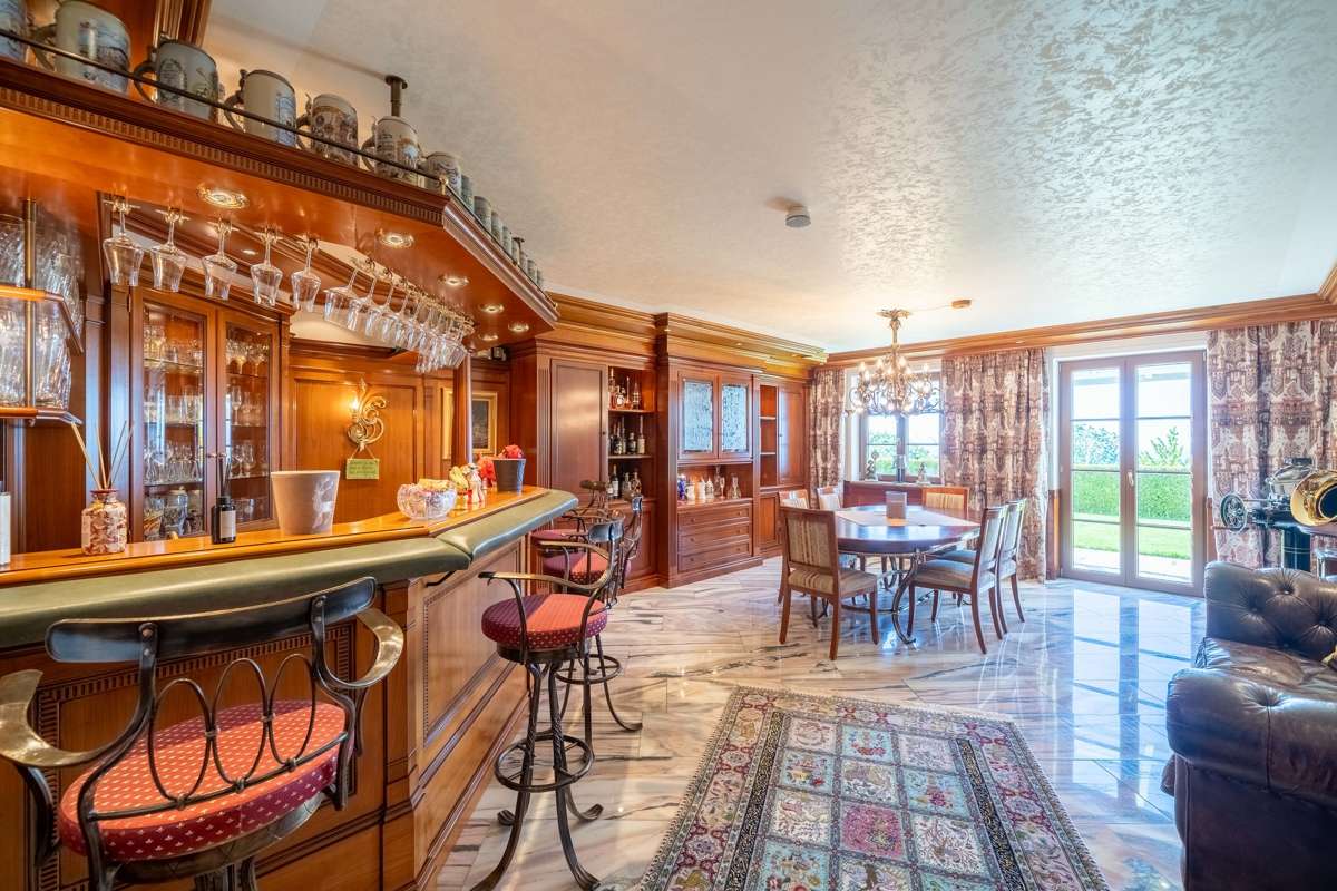 Immobilie in Samerberg - Juwel in malerischer Lage: 
Elegante Residenz mit weiterem Baugrundstück - Bild 0