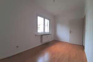 Schöne, helle 3-Zimmer-Wohnung mit überdachtem Balkon und Garage  in Wiesbaden Sonnenberg – Danziger Str. 76, 65191 Sonnenberg, Wiesbaden – Vorschaubild 5
