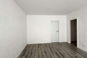 Lebendig wohnen: 2,5-Zimmer-Wohnung in Essen-Altendorf – Dechenstraße 14, 45143 Altendorf, Essen – Vorschaubild 2