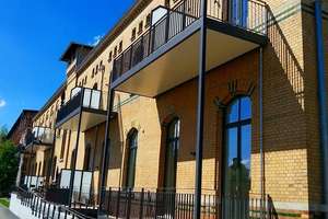 Property thumbnail 2