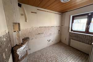 Geräumiges 4,5-Zimmer Haus zur Miete in Köln-Chorweiler – Usedomstraße 28, 50765 Chorweiler (Ortsteil), Köln – Vorschaubild 4