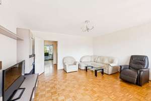 Leerstehende 2,5-Zimmer-Wohnung mit Balkon, Tiefgarage und attraktivem Umbaupotenzial in München – Strehleranger 00, 81735 Neuperlach, München – Vorschaubild 4