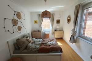 Stuttgart Süd: 2-Zimmer-Wohnung mit praktischem Grundriss – Hahnstraße 11, 70199 Südheim, Stuttgart – Vorschaubild 2
