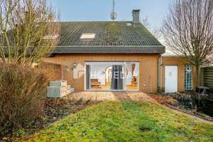 Einziehen & wohlfühlen: Modernisierte DHH mit Garten und Kamin – Die vollständige Adresse der Immobilie erhältst du vom Anbieter., 46286 Dorsten – Vorschaubild 3