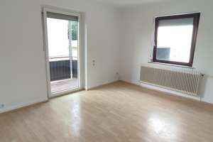  Freundliche und helle 3-Zi.-Whg. nähe Bosch – Die vollständige Adresse der Immobilie erhältst du vom Anbieter., 72770 Betzingen, Reutlingen – Vorschaubild 3