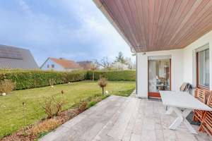 Charmante Doppelhaushälfte mit Garten & Garage – viel Platz für die ganze Familie – Die vollständige Adresse der Immobilie erhältst du vom Anbieter., 97204 Höchberg – Vorschaubild 16