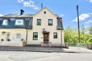 **Modernisierte und energieeffiziente Haushälfte in schöner Lage von Betzdorf** – Die vollständige Adresse der Immobilie erhältst du vom Anbieter., 57518 Betzdorf – Vorschaubild 3
