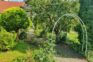 Einfamilienhaus in ruhiger, naturnaher Lage mit Kamin und liebevoll angelegtem Garten – Die vollständige Adresse der Immobilie erhältst du vom Anbieter., 17111 Utzedel – Vorschaubild 3