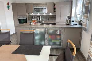 Modernes Einfamilienhaus mit Doppelgarage und schönen Garten in Schwandorf – Die vollständige Adresse der Immobilie erhältst du vom Anbieter., 92421 Schwandorf – Vorschaubild 11