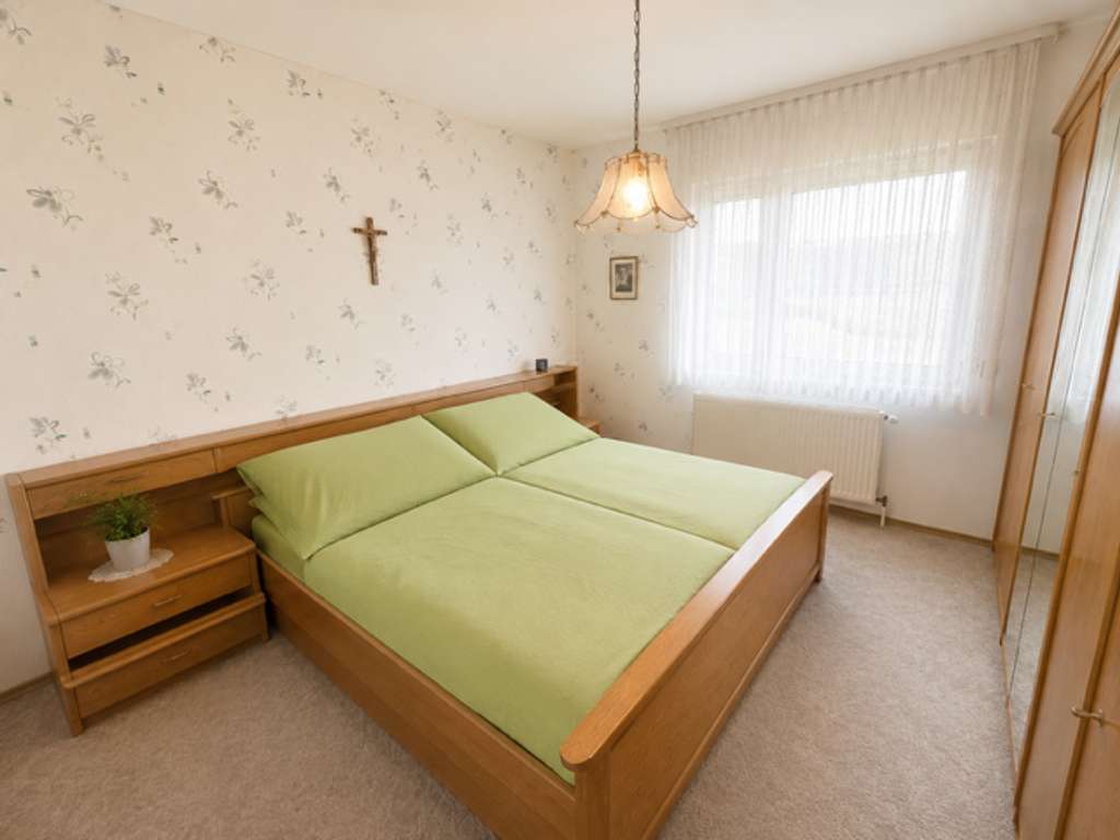 Immobilie in Hohenstein - Freistehendes Haus in Breithardt zu verkaufen. 4 Ebenen - Eckgrundstück 870m² ! - Bild 3