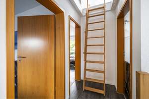 Provisionsfrei! - Von Privat: Helles Einfamilienhaus freistehend in zweiter Reihe – Die vollständige Adresse der Immobilie erhältst du vom Anbieter., 22399 Poppenbüttel, Hamburg – Vorschaubild 36