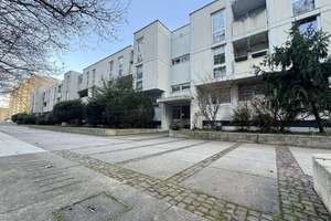 Provisionsfrei und Denkmal: Frisch renovierte  Wohnung am Olympia-Einkaufszentrum – Die vollständige Adresse der Immobilie erhältst du vom Anbieter., 80993 Alt-Moosach, München – Vorschaubild 13