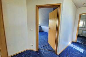 Ruhe und Platz, auch für 2 Generationen: Ein-/Zweifamilienhaus mit Doppelgarage in Warstein! – Die vollständige Adresse der Immobilie erhältst du vom Anbieter., 59581 Warstein – Vorschaubild 16
