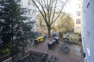 Über den Dächern des Prenzlauer Bergs – großzügige 3-Zimmer-Altbauwohnung im DG mit Eigennutz-Option – Driesener Straße 29, 10439 Prenzlauer Berg, Berlin – Vorschaubild 10