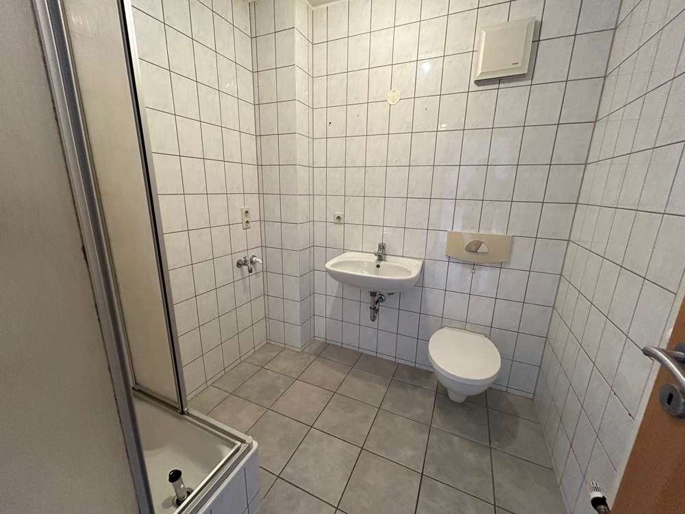 Immobilie in Dippoldiswalde - TOP BEZUGSFREI! Charmante, helle 2-Zimmer-Wohnung mit Balkon in Dippoldiswalde zu verkaufen! - Bild 6