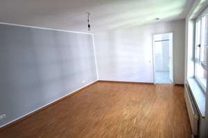 *Neues Zuhause für Ihre Familie* 4-Zimmer-Wohnung mit Balkon, zwei Bädern und Einbauküche – Alstertwiete 13, 20099 Sankt Georg, Hamburg – Vorschaubild 5