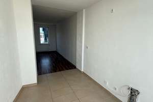 Kompakte DG 3-Zimmer mit Aufzug, Laminat, Dachbalkon und Eckwanne in guter Lage! – Clausstraße 67, 9126 Gablenz, Chemnitz – Vorschaubild 9