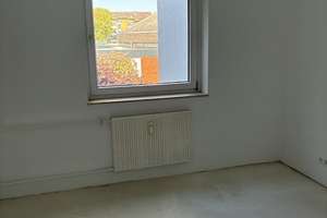 Wohnung mit Badewanne, Gäste-WC und Balkon // 1.OG rechts – Cottbuser Str. 8, 38444 Westhagen, Wolfsburg – Vorschaubild 11