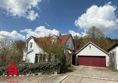 Exklusives Einfamilienhaus mit Einliegerwohnung