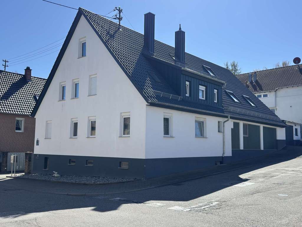 Immobilie in Nordheim - 3 Mehrfamilienhaus mit Werkstatt sucht neuen Eigentümer - über 6,3 % Rendite möglich - Bild 2