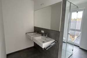 Geschmackvolle, neuwertige 3-Zimmer-Penthouse-Wohnung mit lux. Innenausstattung mit EBK in Erlangen – Die vollständige Adresse der Immobilie erhältst du vom Anbieter., 91054 Altstadt, Erlangen – Vorschaubild 9