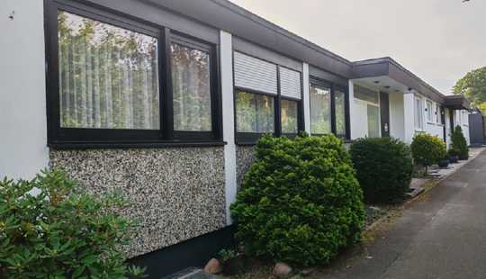 Bild von Kettenbungalow mit Vollkeller in Wolfsburger Nordstadt!