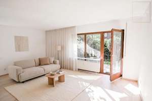 Genießen Sie den Sommer auf ihrer Terrasse. Erstbezug nach Sanierung. Alles neu! – Die vollständige Adresse der Immobilie erhältst du vom Anbieter., 81479 Solln, München – Vorschaubild 2