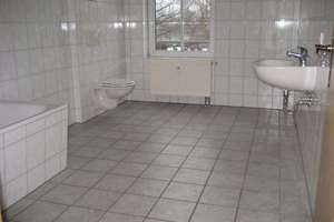 Schöne 2 Zimmerwohnung mit Balkon und Einbauküche in Zwickau – Die vollständige Adresse der Immobilie erhältst du vom Anbieter., 8056 Gebiet Reichenbacher Straße/Freiheitssiedlung, Zwickau – Vorschaubild 6