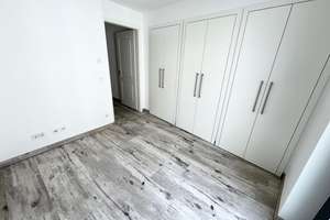 Hochwertige 3-Raumwohnung mit 2 x Bäder, 2 x Balkone, Fahrstuhl und Tiefgarage möglich !! – Johannisstr. 5, 18055 Stadtmitte, Rostock – Vorschaubild 11