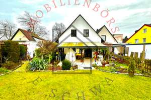 Charmantes Traumhaus, Fußbodenheizung, Kamin,harkähnlichen 884 m2 Grd, Garage, Carport, Gartenhaus, – Die vollständige Adresse der Immobilie erhältst du vom Anbieter., 40764 Langenfeld (Rheinland) – Vorschaubild 2