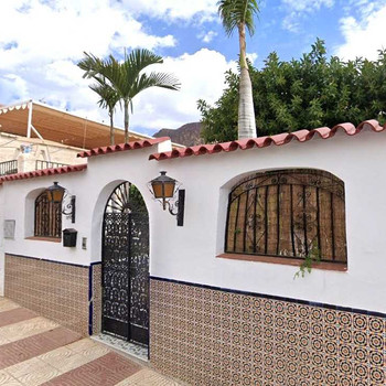 Immobilien zum Verkauf in Roquetas de Mar