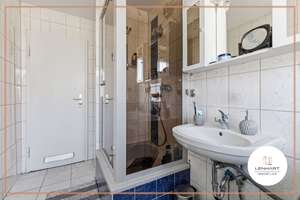 **Eigentumswohnung in Augsburg*Praktische Raumaufteilung*Stellplatz inklusive*Balkon mit Aussicht** – Die vollständige Adresse der Immobilie erhältst du vom Anbieter., 86154 Oberhausen-Süd, Augsburg – Vorschaubild 9