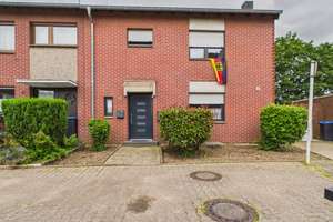 Großzügige Maisonettewohnung in ruhiger Siedlung von Mönchengladbach