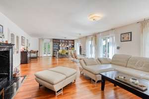 Mediterrane Landhausvilla mit traumhaftem Pool – Die vollständige Adresse der Immobilie erhältst du vom Anbieter., 40667 Meerbusch – Vorschaubild 10