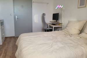 Perfekte WG im inneren Ostenviertel: 2-Zimmer-Dachgeschosswohnung in Regensburg – 93055 Ostenviertel, Regensburg – Vorschaubild 7