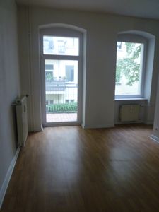 Für Selbständige, teilgewerbliche Vermietung, Sfl. 3.OG, Balkon, 2 Zi, 1 Durchgangs-Zi., kein Aufzug