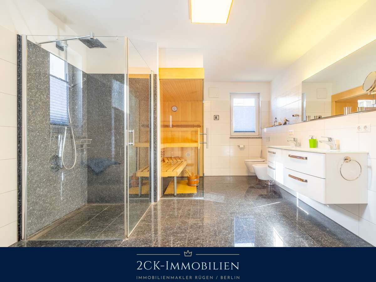 Immobilie in Göhren - Premium Ferienhaus in bester Lage von Göhren: Exklusives Massivhaus mit etablierter Ferienvermietung - Bild 10