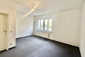 Single-Wohnung mit Wannenbad, Einbauküche inklusive