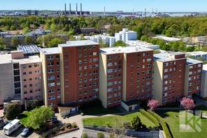 4-Zimmer-Wohnung in Alt-Wolfsburg – großzügig, zentral und voller Möglichkeiten – Die vollständige Adresse der Immobilie erhältst du vom Anbieter., 38448 Alt-Wolfsburg, Wolfsburg – Vorschaubild 13