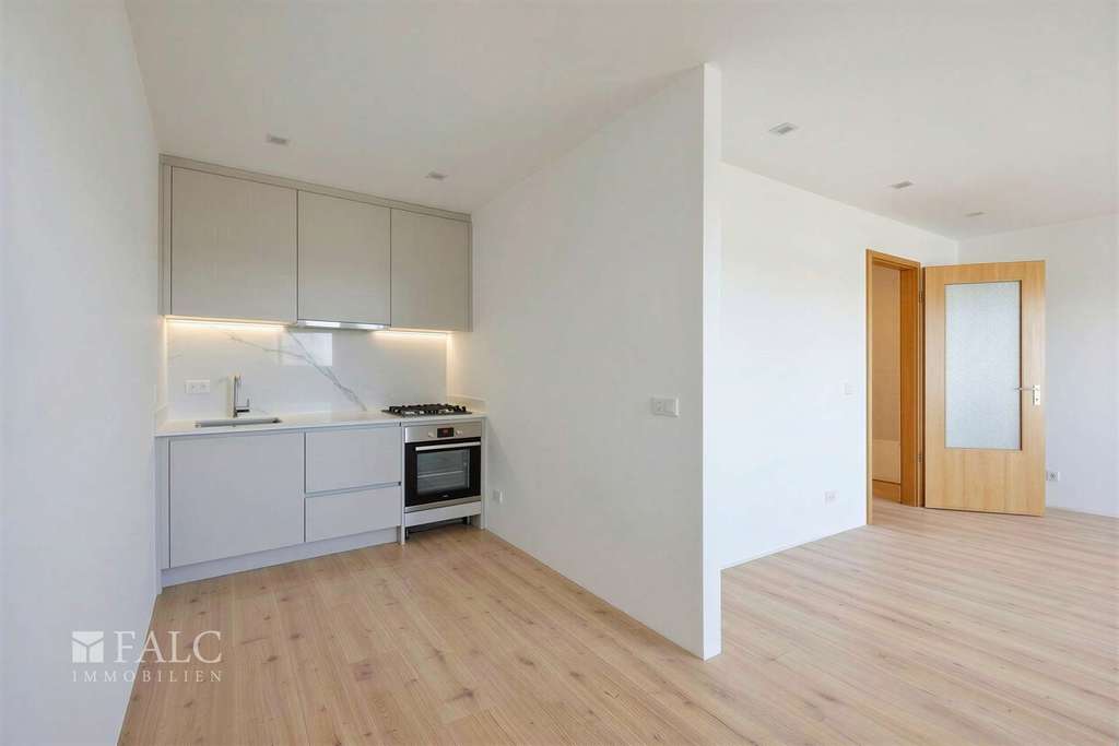 Immobilie in Seddiner See - Renovierungsbedürftige Kapitalanlage mit solidem Renditepotenzial – inkl. Balkon & TG-Stellplatz - Bild 4