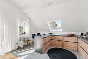 Erstbezug: 3-Zimmer-Dachgeschosswohnung mit Westbalkon, S-Bahn Fasangarten – Die vollständige Adresse der Immobilie erhältst du vom Anbieter., 81549 Südgiesing, München – Vorschaubild 3