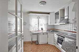 Familienidyll mit Pool - 730 qm Gartenparadies – 200 qm Wohlfühlhaus in sonniger Hanglage – Böblingen (Kreis) – Vorschaubild 7