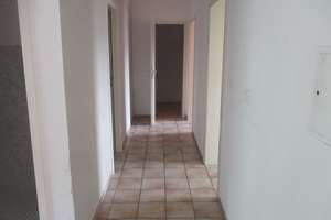 3 bis 4 Zimmer mit Balkon, 2. OG m. Aufzug, Hemer, Unter dem Asenberg 3 – Unter dem Asenberg 3, 58675 Hemer – Vorschaubild 3