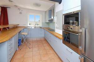 Halle-Giebichenstein: Reihenmittelhaus mit 4 Terrassen, Garten, Garage und Einbauküche – Steiler Berg 11a, 6114 Giebichenstein, Halle (Saale) – Vorschaubild 7