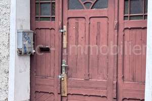 Handwerker aufgepasst, projektiertes Mehrfamilienhaus mit Potenzial!