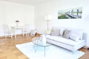 Bezugsfreie 2-Zimmer-Wohnung mit zwei Balkonen in begehrter Lage von Stuttgart-West – Die vollständige Adresse der Immobilie erhältst du vom Anbieter., 70176 Rosenberg, Stuttgart – Vorschaubild 2