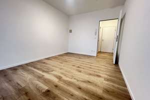 Helle 1-Zimmer Wohnung mit Balkon im 2. OG in Regensburg Kasernenviertel – Prinz-Rupprecht-Straße 10, 93053 Kasernenviertel, Regensburg – Vorschaubild 2