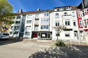 Sanierte Wohnung auf der RÜ / Nähe Gruga!