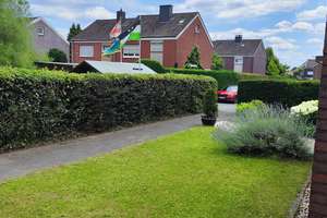 Familienfreundliche Doppelhaushälfte mit Garage, voll unterkellert mit 8 Zimmern in Bockum-Hövel – Die vollständige Adresse der Immobilie erhältst du vom Anbieter., 59075 Bockum-Hövel, Hamm – Vorschaubild 3